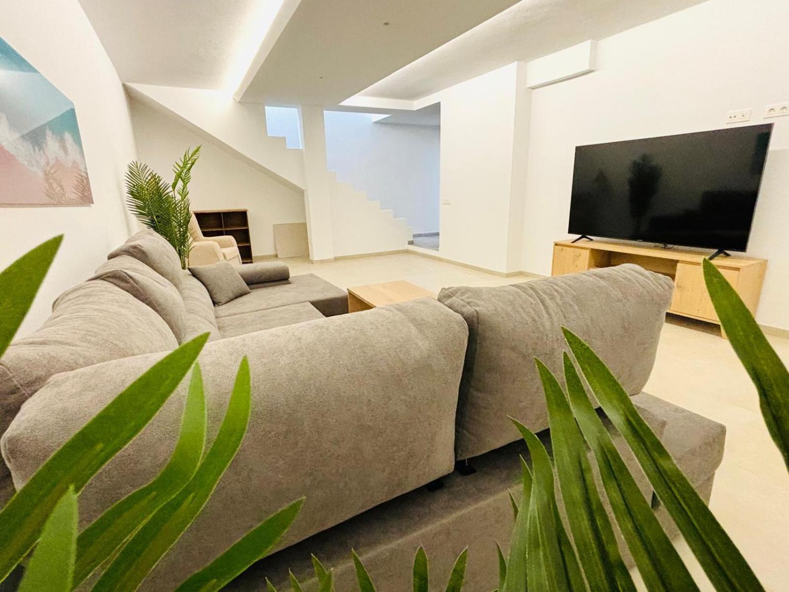 Villa Tami 卡门港 外观 照片